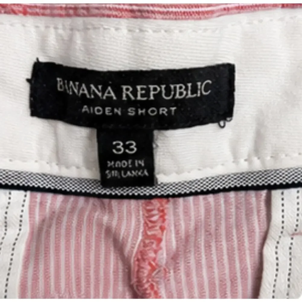 Banana Republic Aiden Shorts Mens 33 Pink Seersucker Stripe Flat Front NWT